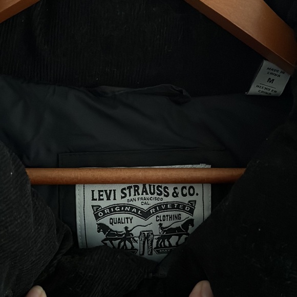 NWT Men's Black Levis Stand Collar Quilted Puffer Jacket, Size M - Picture 7 of 11